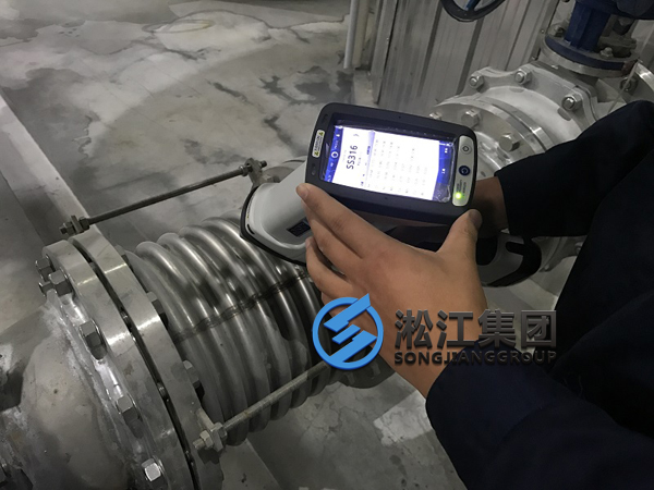 9 BGF轴向位移波纹补偿器.jpg